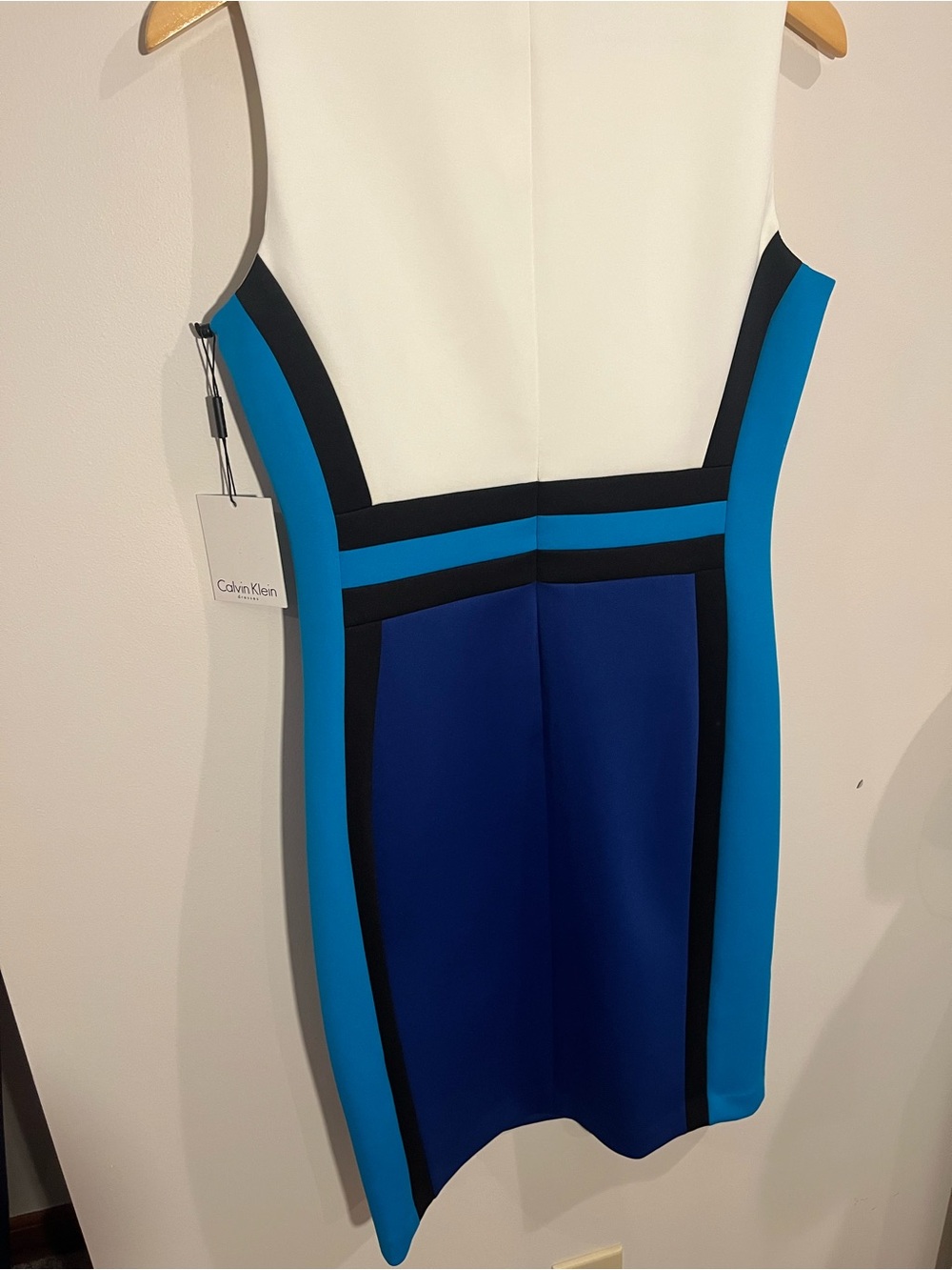 Calvin Klein Sleeveless Colorblock Scuba Sheath Dress in White, Teal & Blue NWT - Picture 7 of 9
